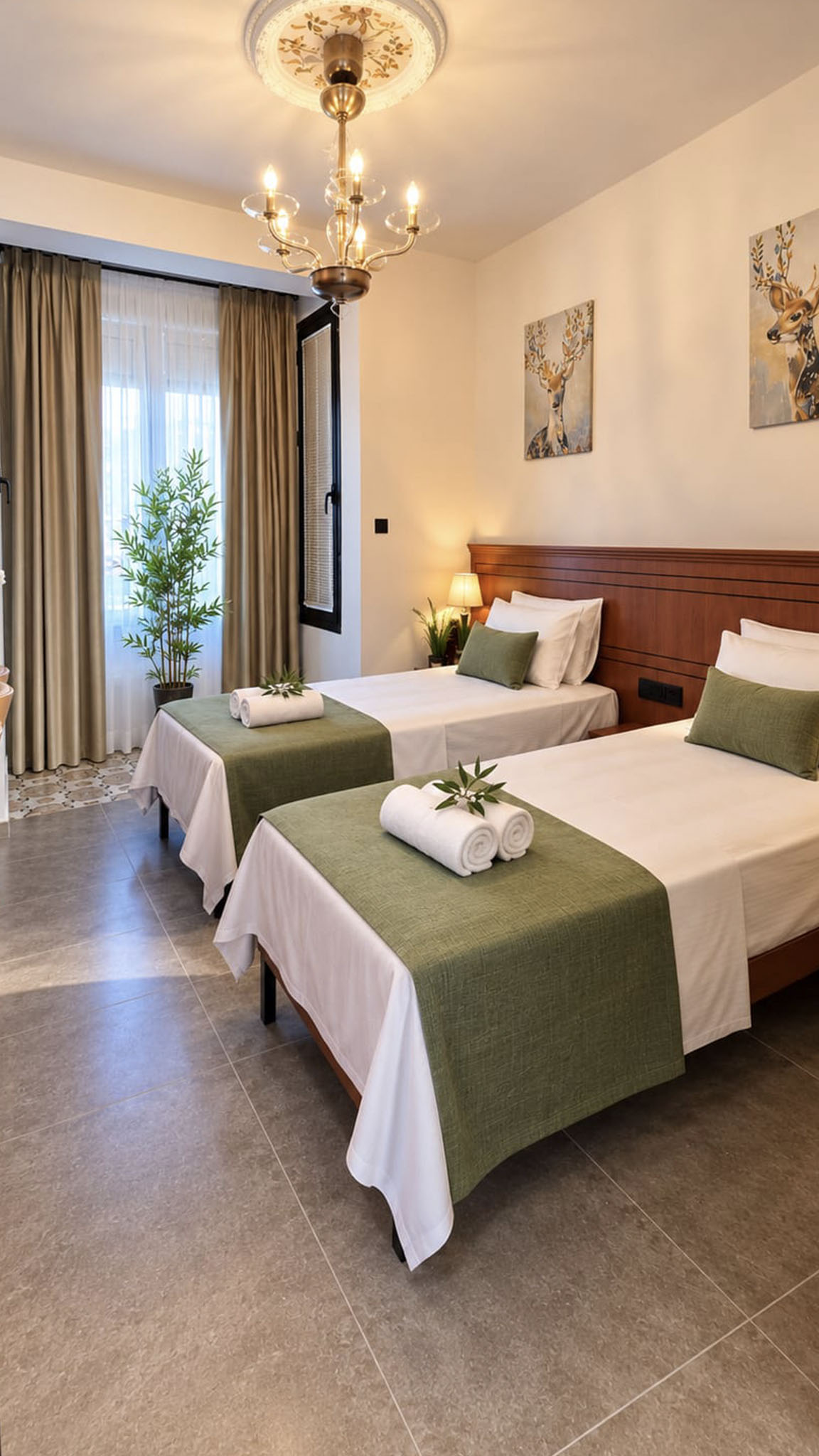 Kıbrıs Konağı Twin Room ayrı yataklar ve oda düzeni